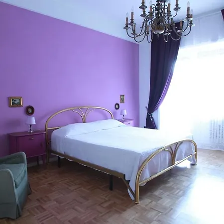 Bed & Breakfast Le Stanze Di Sara 2*