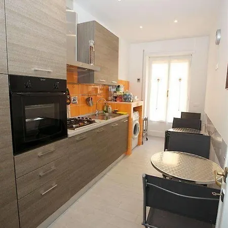 Bed & Breakfast Le Stanze Di Sara 2*