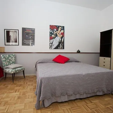 Le Stanze Di Sara B&B